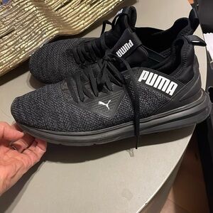 PUMA Men's Enzo Beta Woven Running Shoe, (Black Asphalt) 8.5